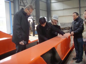 德馬格全球技術總監(jiān)來赤壁蒲圻起重機械進行起重機采購考察。